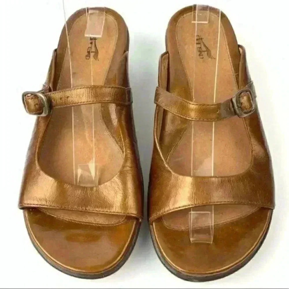 Dansko sandals size 38 7.5-8 patent leather mules - Picture 2 of 9